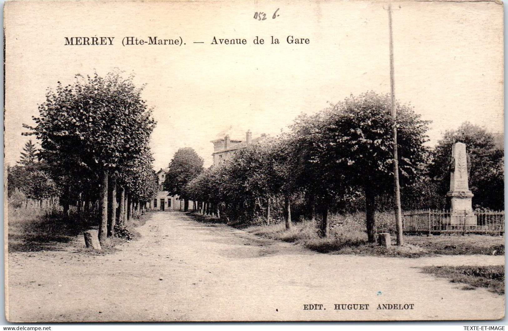 52 MERREY - Avenue De La Gare. - Autres & Non Classés
