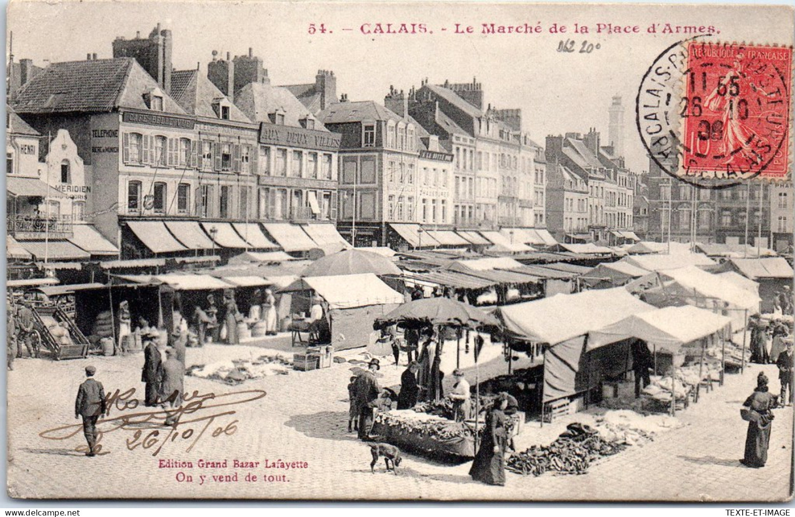 62 CALAIS - Le Marche De La Place D'armes. - Calais