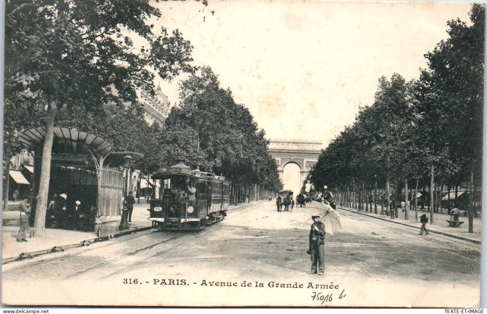 75016 PARIS - L'avenue De La Grande Armee (tramway) - District 16