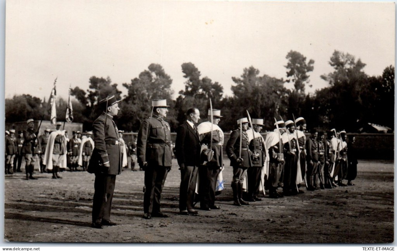 ALGERIE - TLEMCEN - CARTE PHOTO - Remise De La Legion D'honneur 1932 - Tlemcen