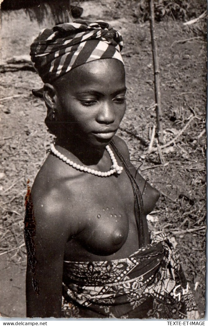GUINEE - Type Indigene Locaux  - Guinee
