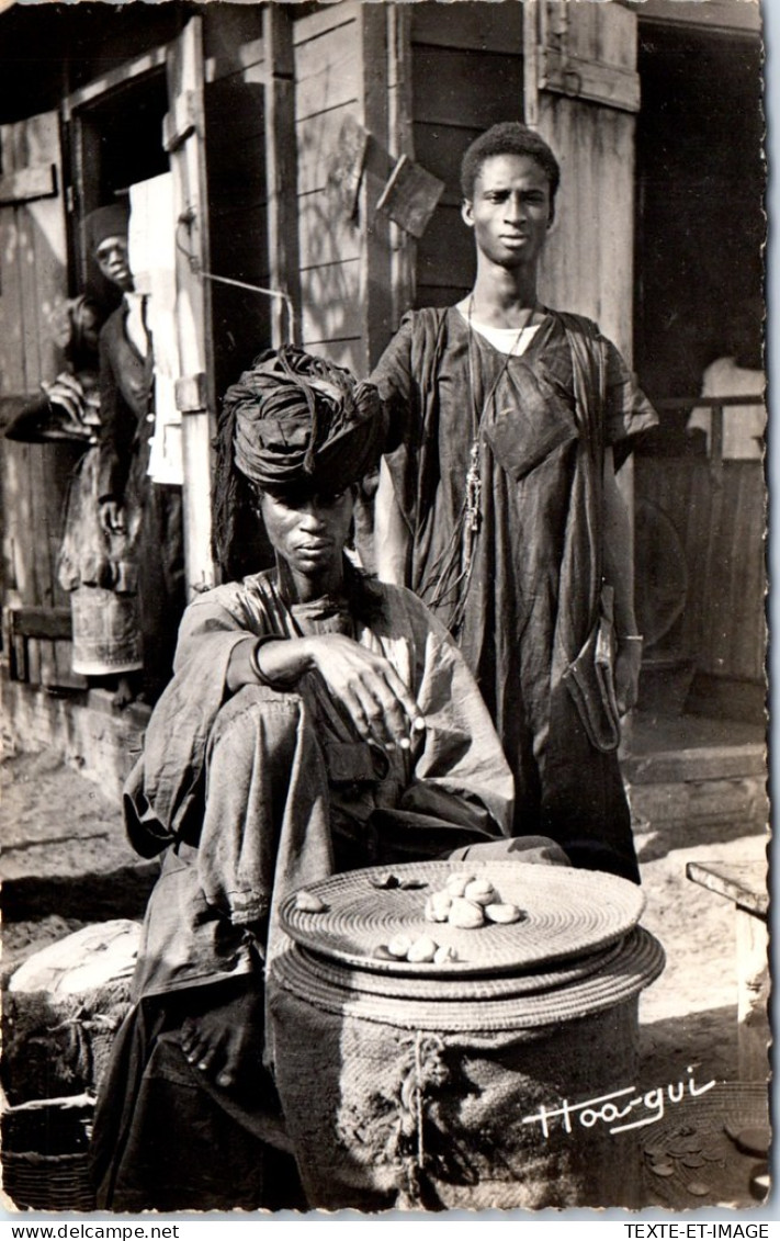 SENEGAL - DAKAR - Marchand De Cola  - Senegal