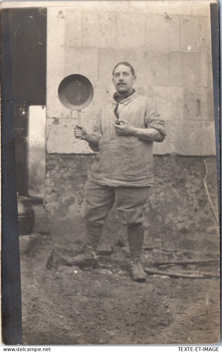 MILITARIA - 14/18 - CARTE PHOTO - Soldat Et Sa Poele  - Weltkrieg 1914-18