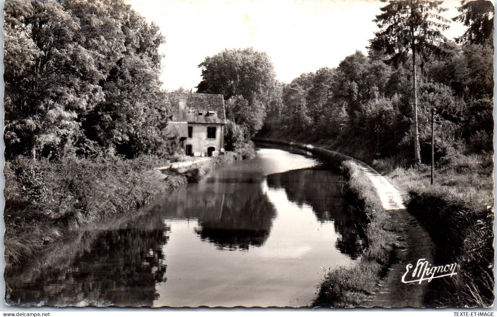 45 DORDIVES - Le Moulin Et Le Canal Du Loing.  - Dordives
