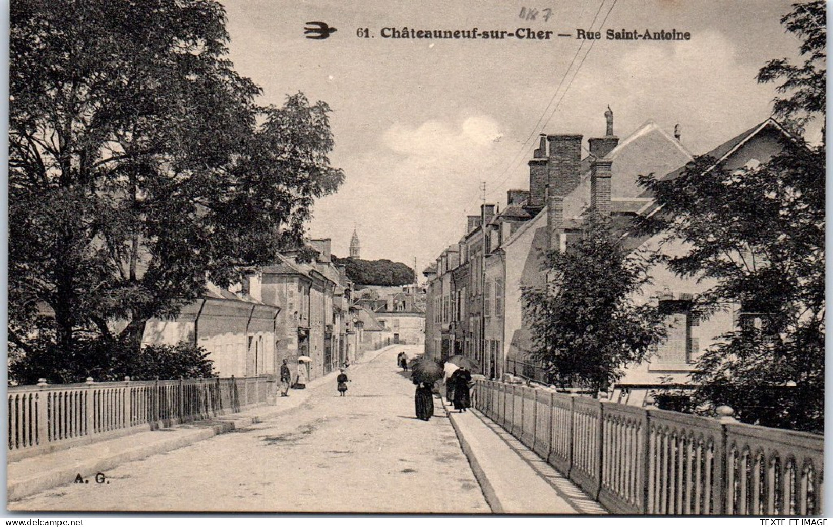 18 CHATEAUNEUF SUR CHER - Rue Saint Antoine  - Chateauneuf Sur Cher