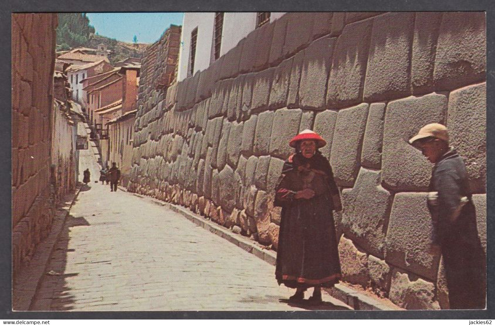 127700/ CUZCO, Typical Inca Street, Calle Hatunrumiyoc - Pérou