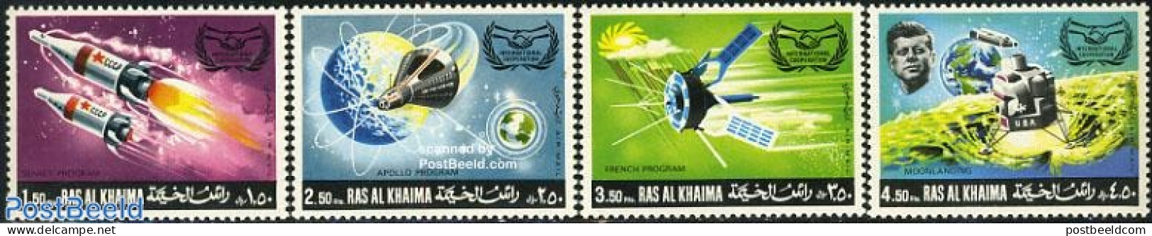 Ras Al-Khaimah 1969 Space Research 4v, Mint NH, Transport - Space Exploration - Ras Al-Khaima