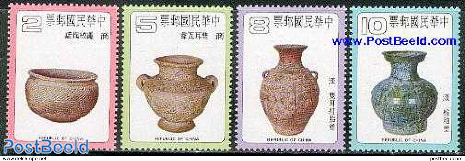 Taiwan 1979 Vases 4v, Mint NH, Art - Art & Antique Objects - Ceramics - Porcelaine