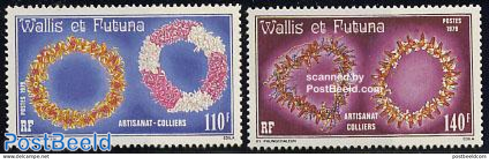 Wallis & Futuna 1979 Neck Chains 2v, Mint NH, Nature - Shells & Crustaceans - Mundo Aquatico