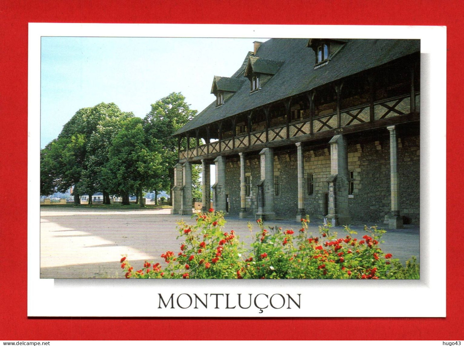 (RECTO / VERSO) MONTLUCON - COUR DU CHATEAU - CPM GF - Montlucon