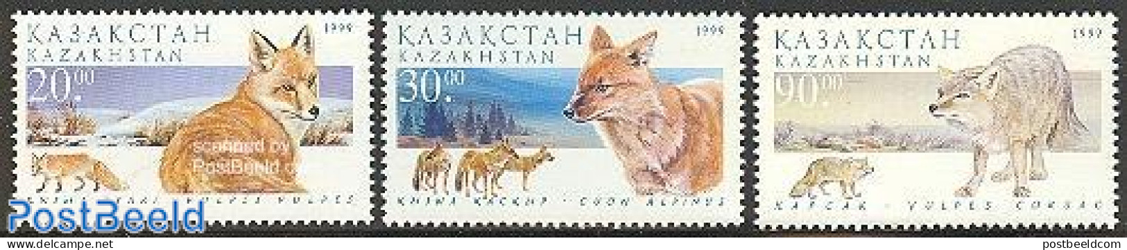 Kazakhstan 1999 Preditors 3v, Mint NH, Nature - Animals (others & Mixed) - Kasachstan