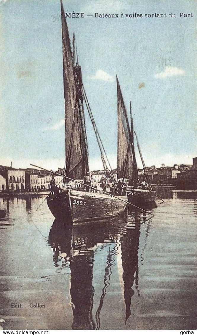 *CPA  - 34 - MEZE - Bateaux à Voiles Sortant Du Port - Colorisée - Mèze