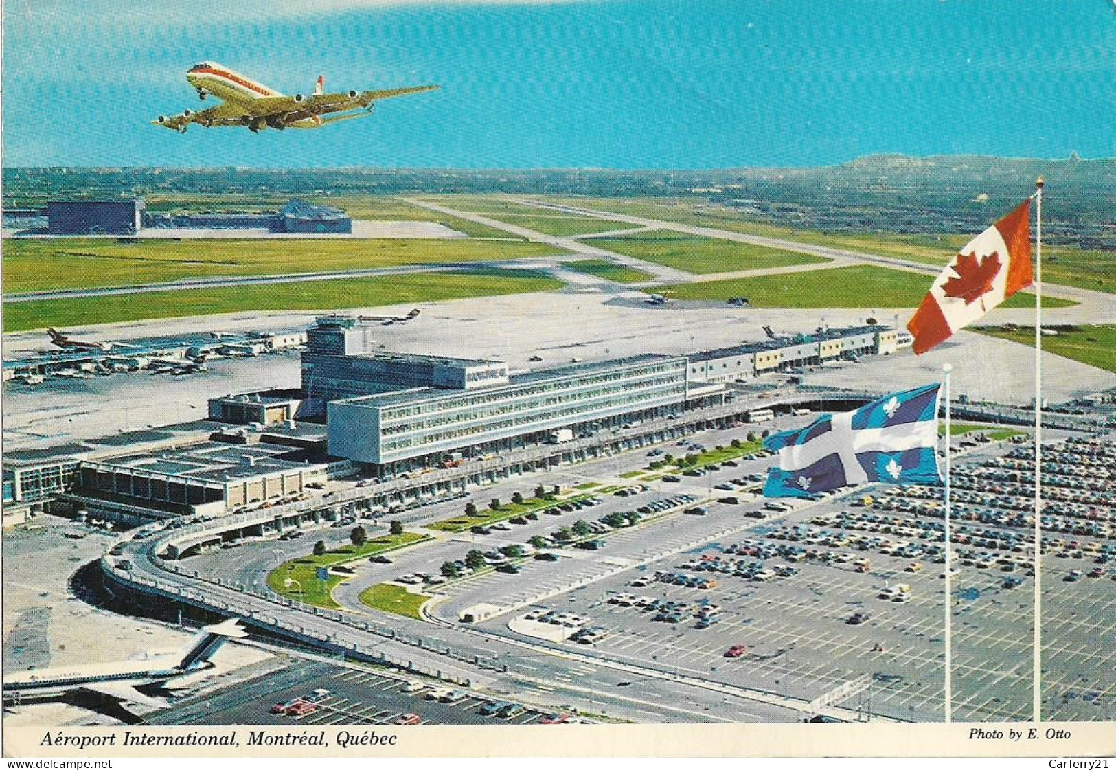 MONTREAL (CANADA). AEROPORT INTERNATIONAL. VUE AERIENNE. 1974. - Aerodrome