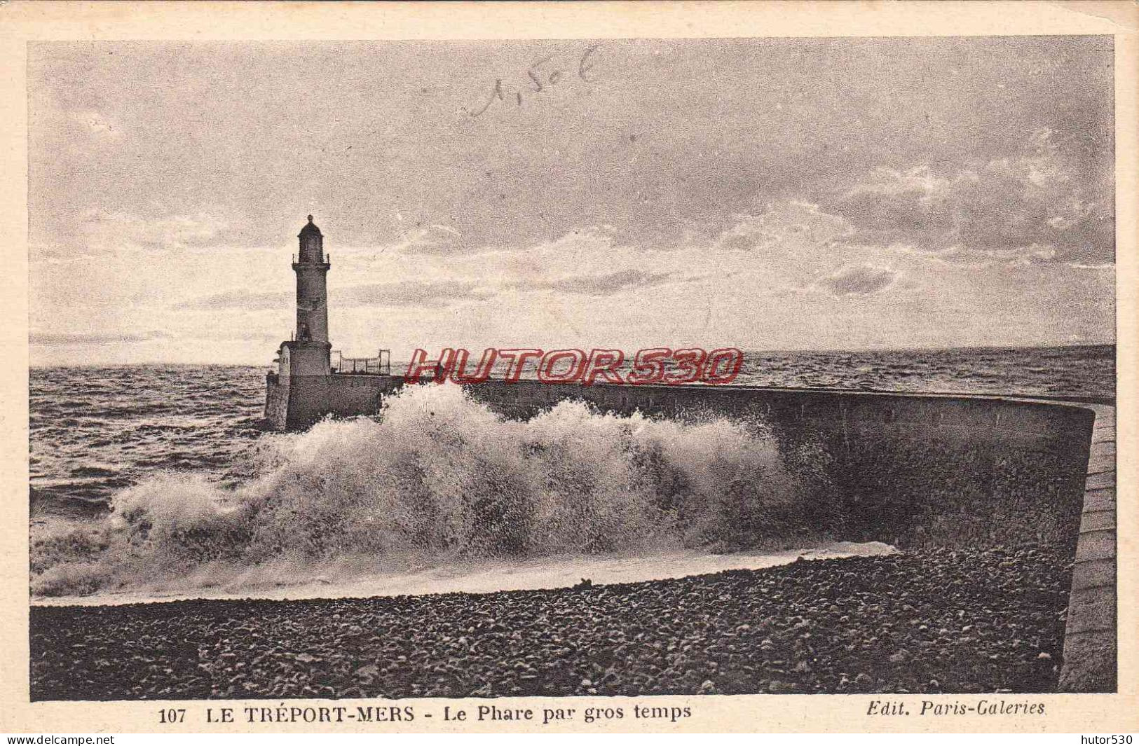 CPA LE TREPORT - LE PHARE PAR GROS TEMPS - Le Treport