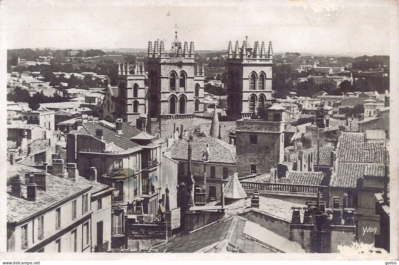 *CPA - 34 - MONTPELLIER - Panorama Vers La Cathedrale St Pierre - Montpellier