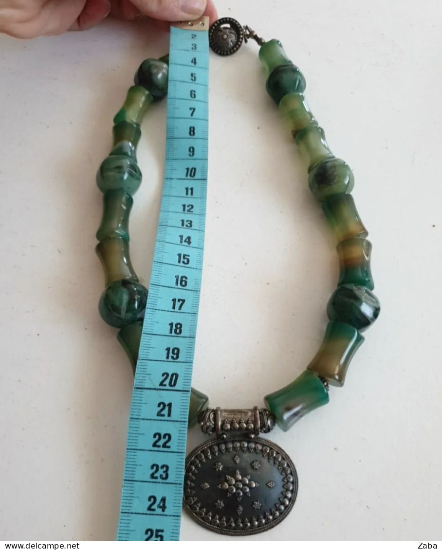 Antique Silver Necklaces With Green Jade - Halsketten