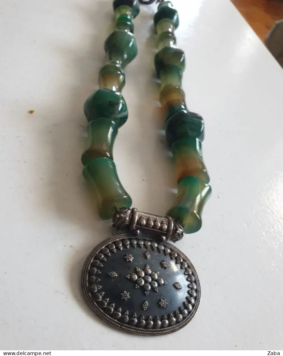 Antique Silver Necklaces With Green Jade - Necklaces/Chains