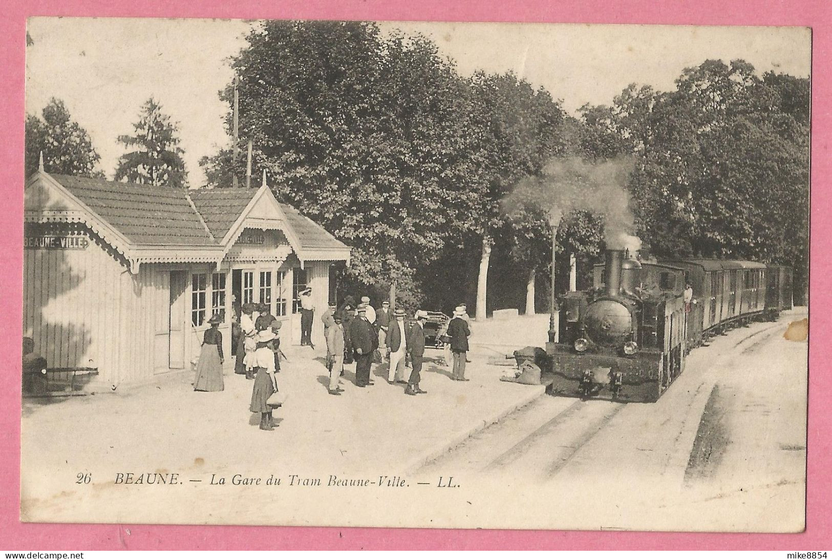 SAS0461  CPA  BEAUNE (Cote D'Or)  La Gare Du Tram Beaune-Ville - Arrivée De La Locomotive  ++++++ - Beaune