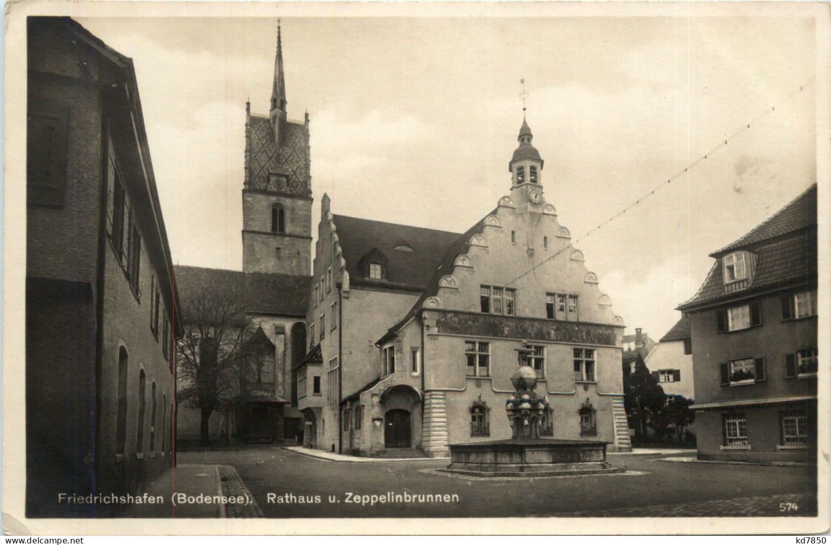 Friedrichshafen, Rathaus Mit Zeppelinbrunnen - Friedrichshafen