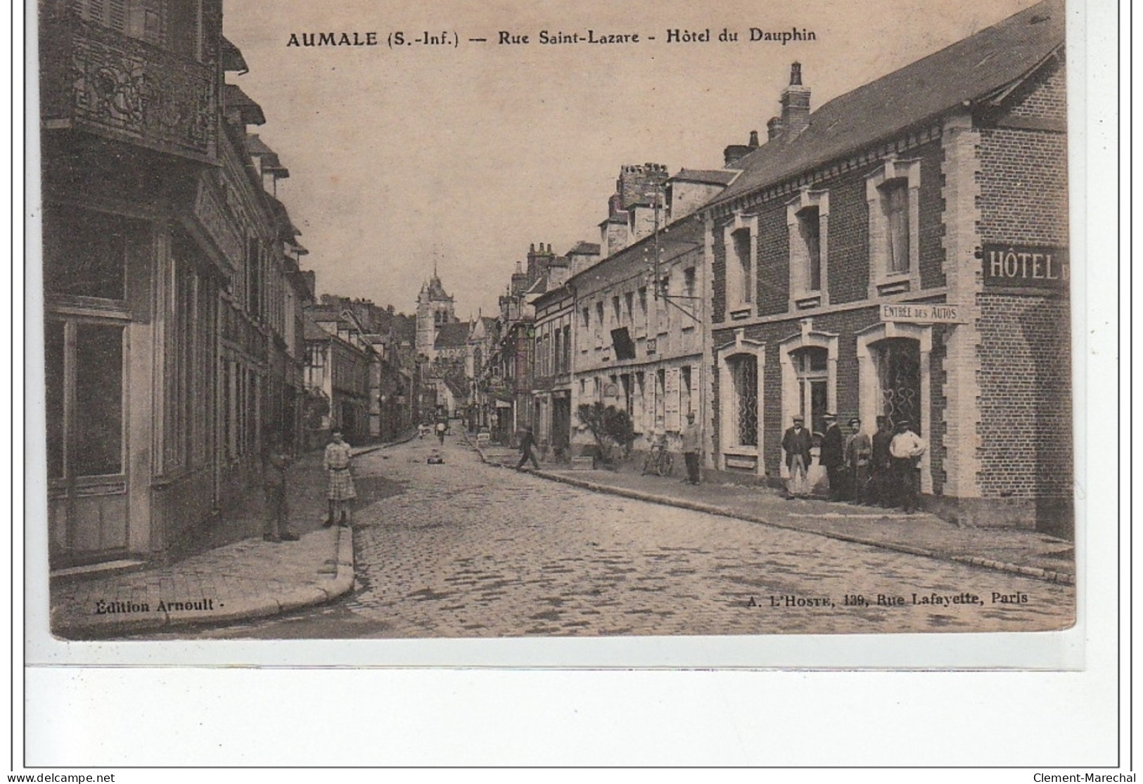 AUMALE - Rue Saint Lazare - Hôtel Du Dauphin - Très Bon état - Aumale