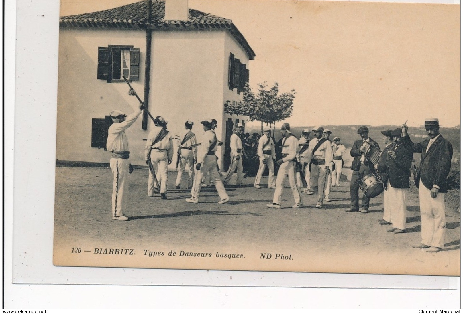 Env. BIARRITZ : Types De Danseurs Basques - Tres Bon Etat - Biarritz