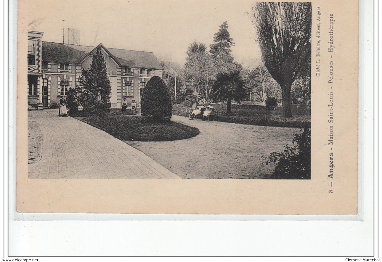 ANGERS - Maison Saint-Louis - Pelouses - Hydrothérapie - Très Bon état - Angers