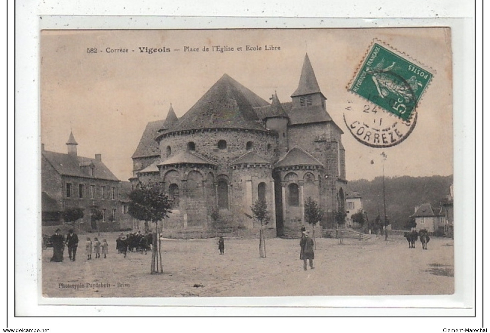 VIGEOIS : Place De L'eglise Et Ecole Libre - Tres Bon état - Other & Unclassified