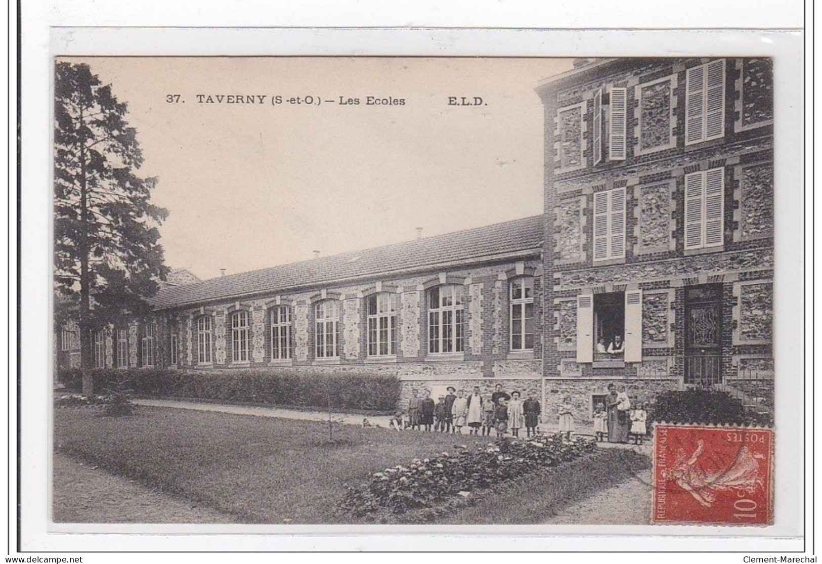 TAVERNY : Les Ecoles - Tres Bon Etat - Taverny