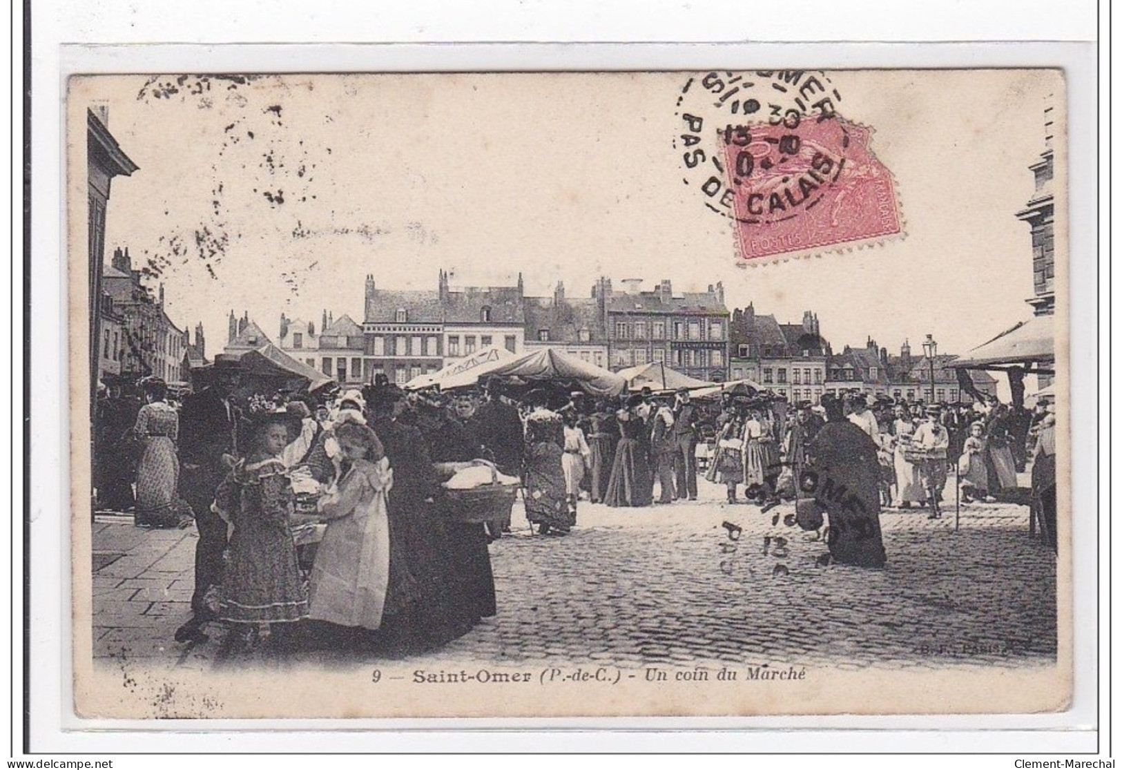 SAINT-OMER : Un Coin De Marché - Tres Bon Etat - Saint Omer