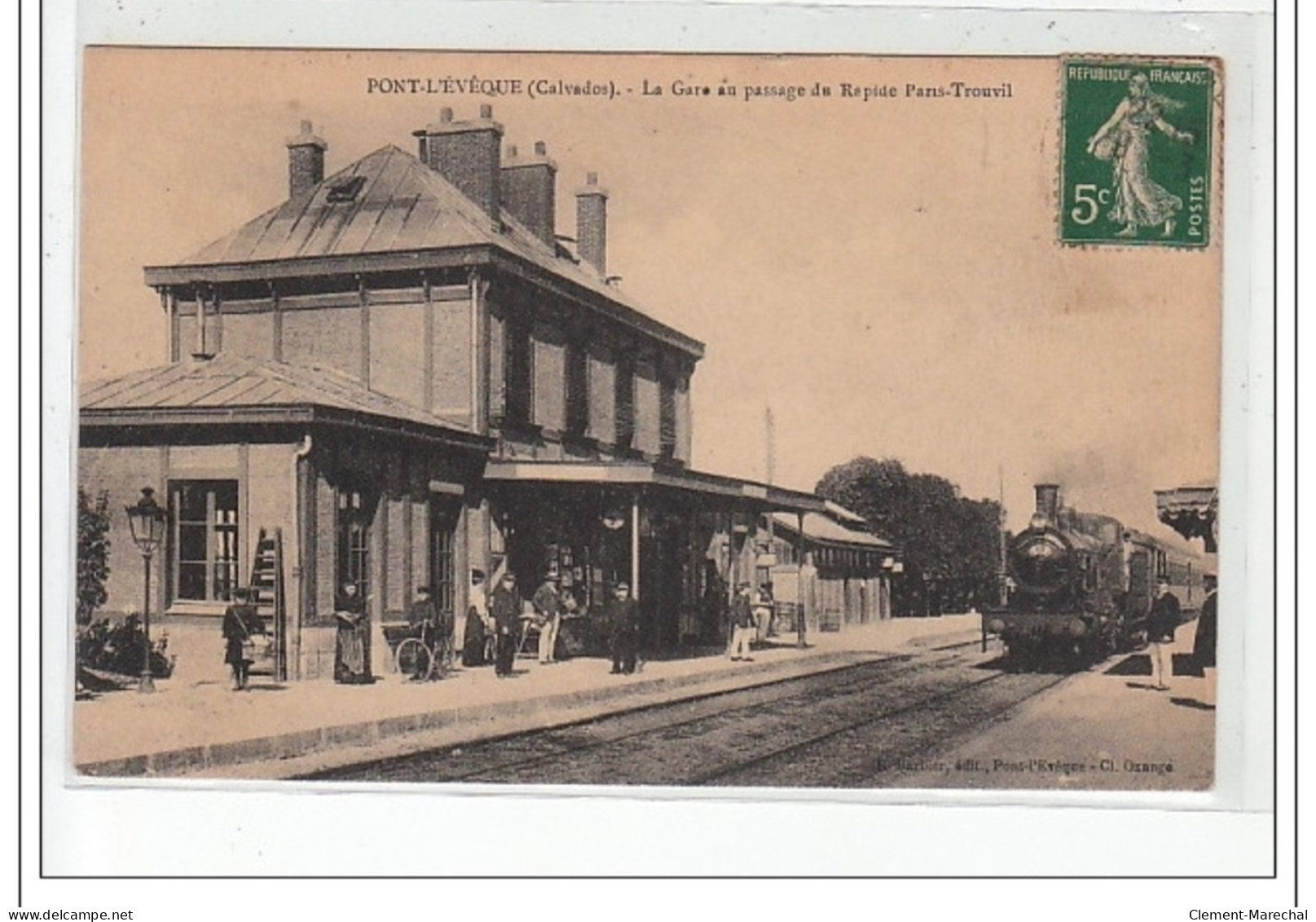 PONT L'EVEQUE - La Gare Au Passage Du Rapide Paris-Trouville - Très Bon état - Pont-l'Evèque