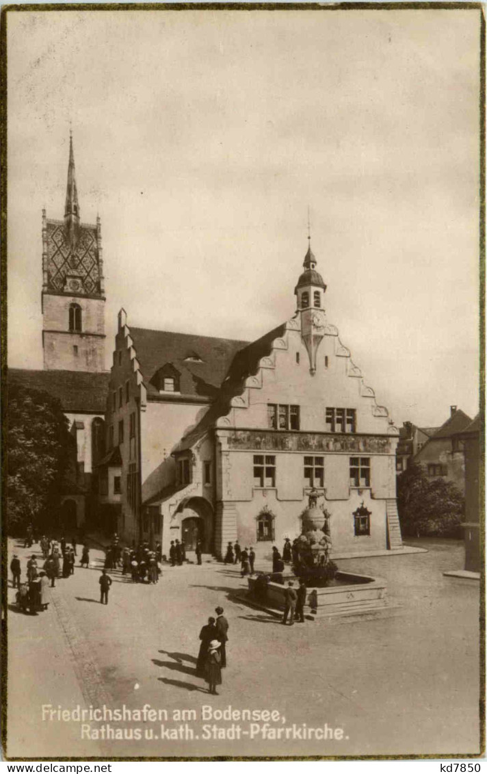 Friedrichshafen, Rathaus Und Kath. Stadt-Pfarrkirche - Friedrichshafen