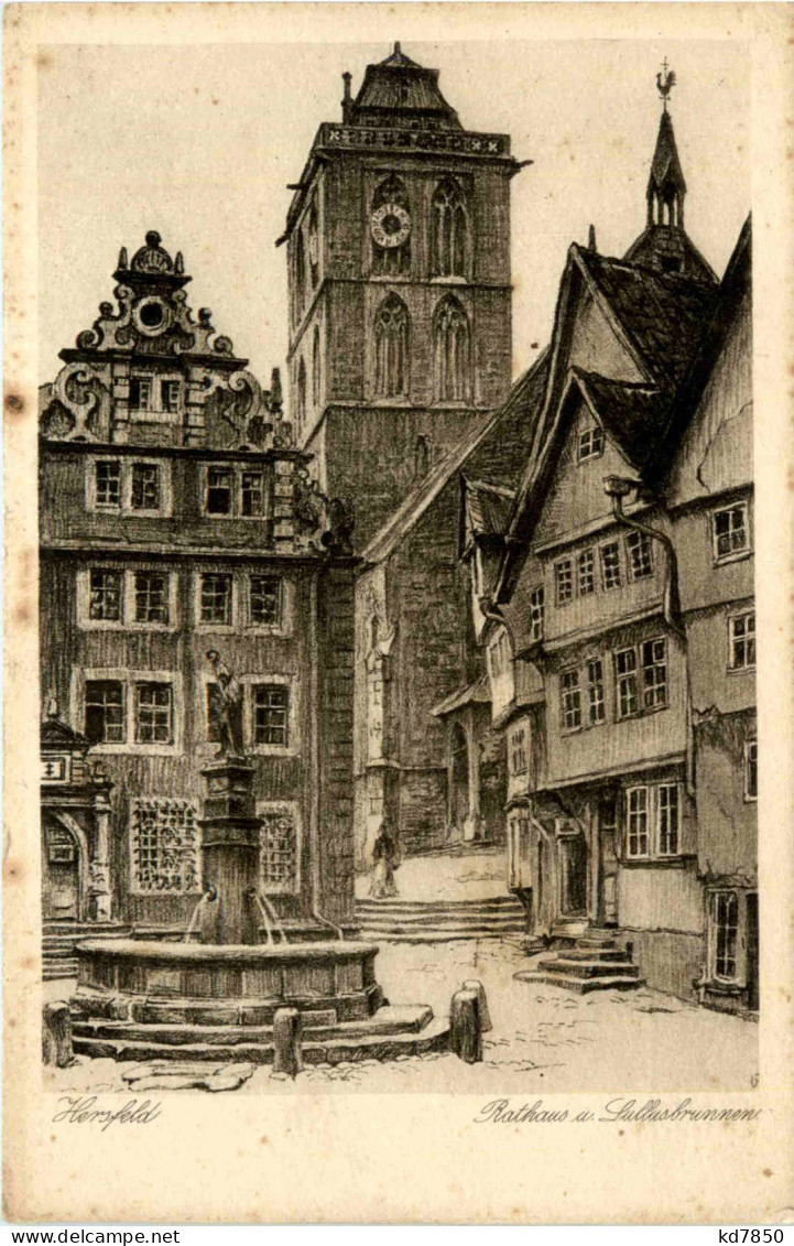 Bad Hersfeld, Rathaus Und Lullusbrunnen - Bad Hersfeld