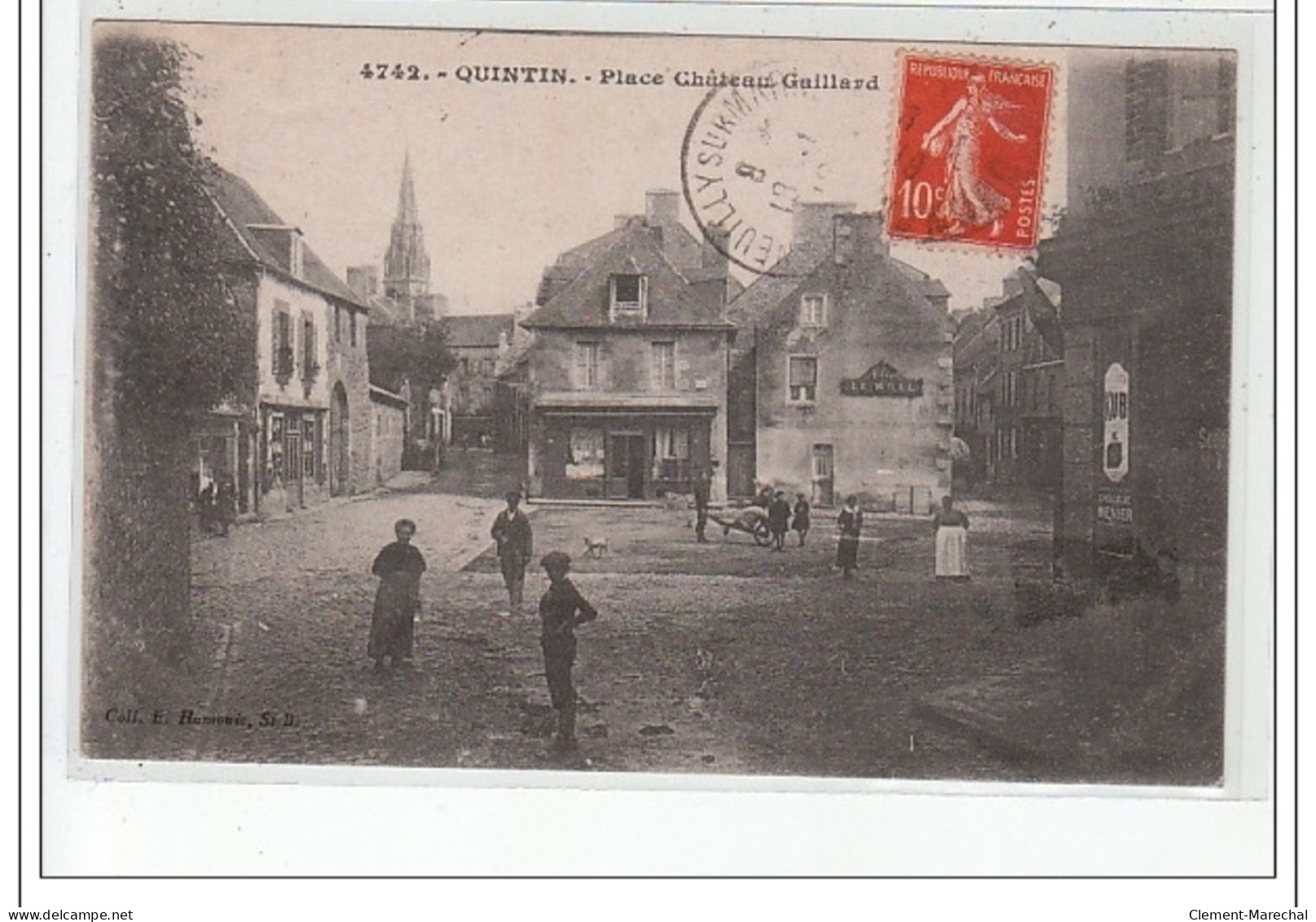 QUINTIN - Place Château-Gaillard - Très Bon état - Quintin