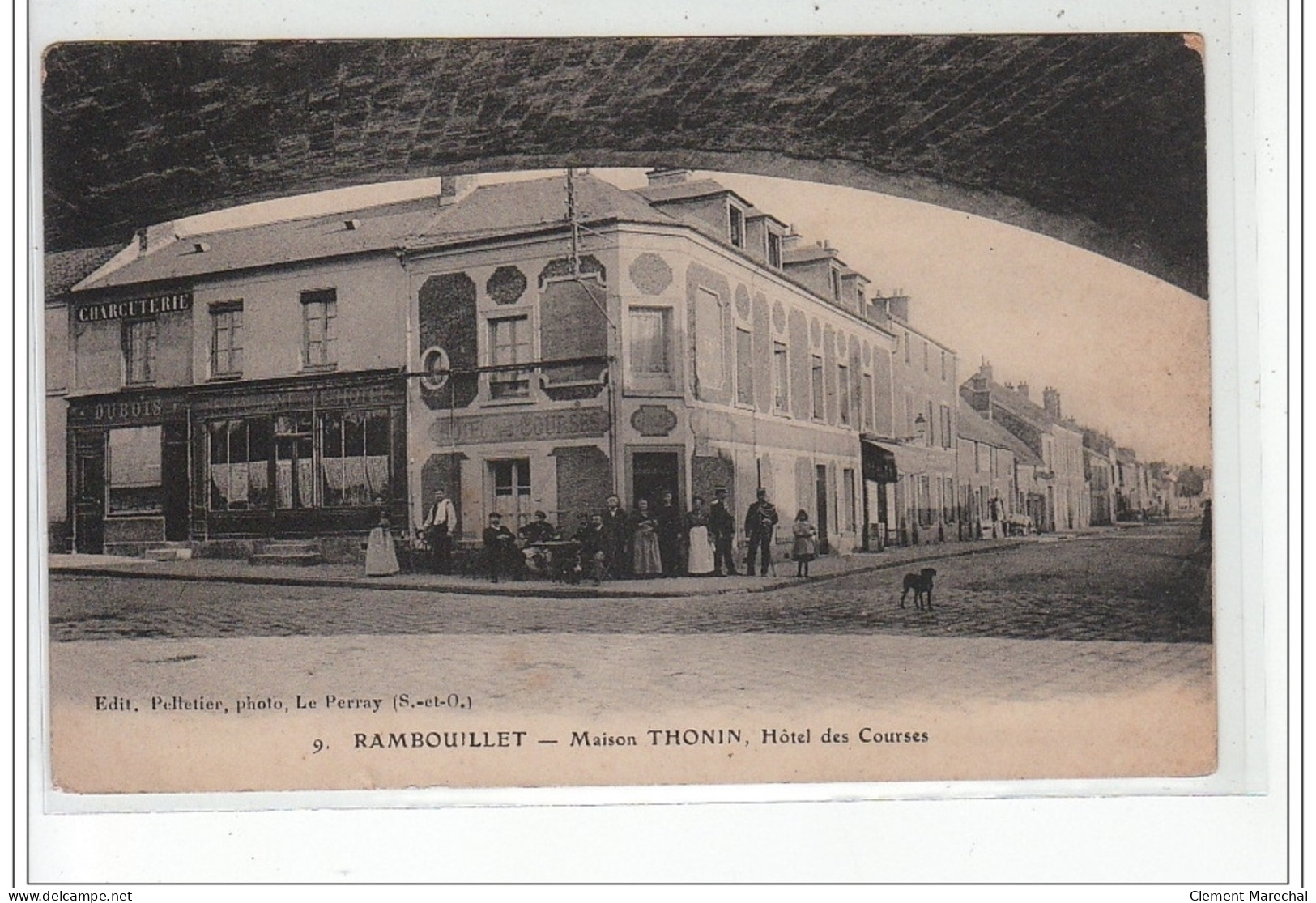 RAMBOUILLET - Maison Thonin, Hôtel Des Courses - Très Bon état - Rambouillet