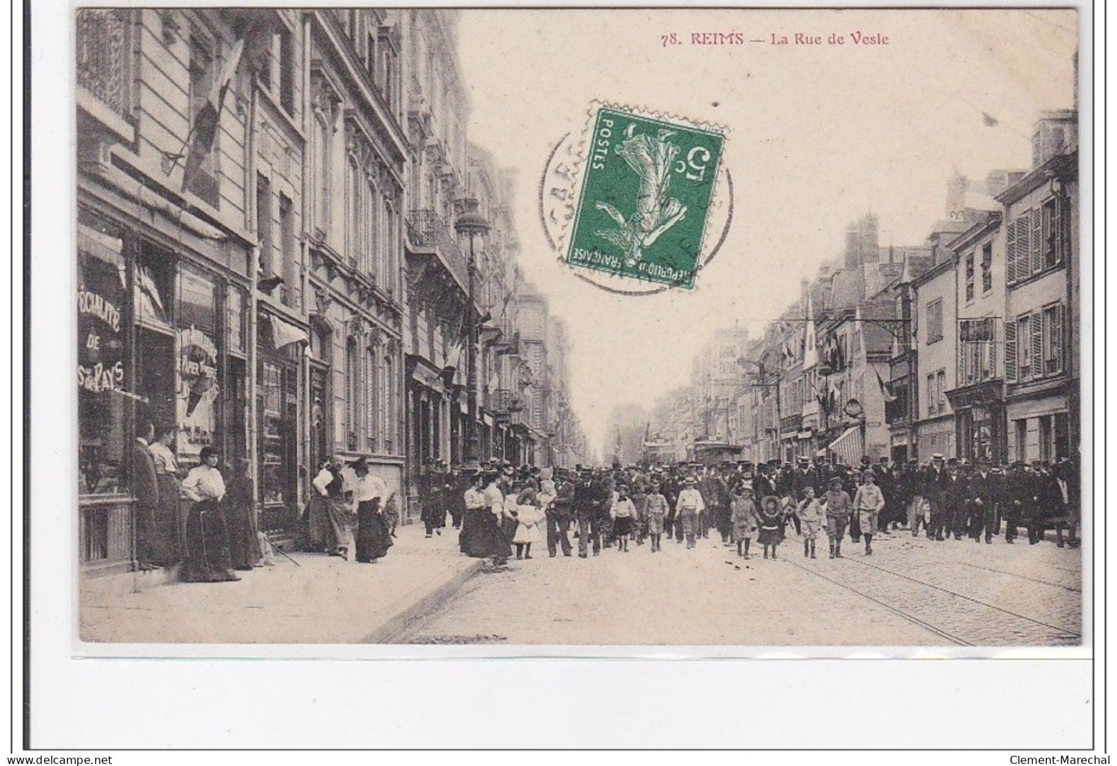 REIMS : La Rue De Vesle - Tres Bon Etat - Reims
