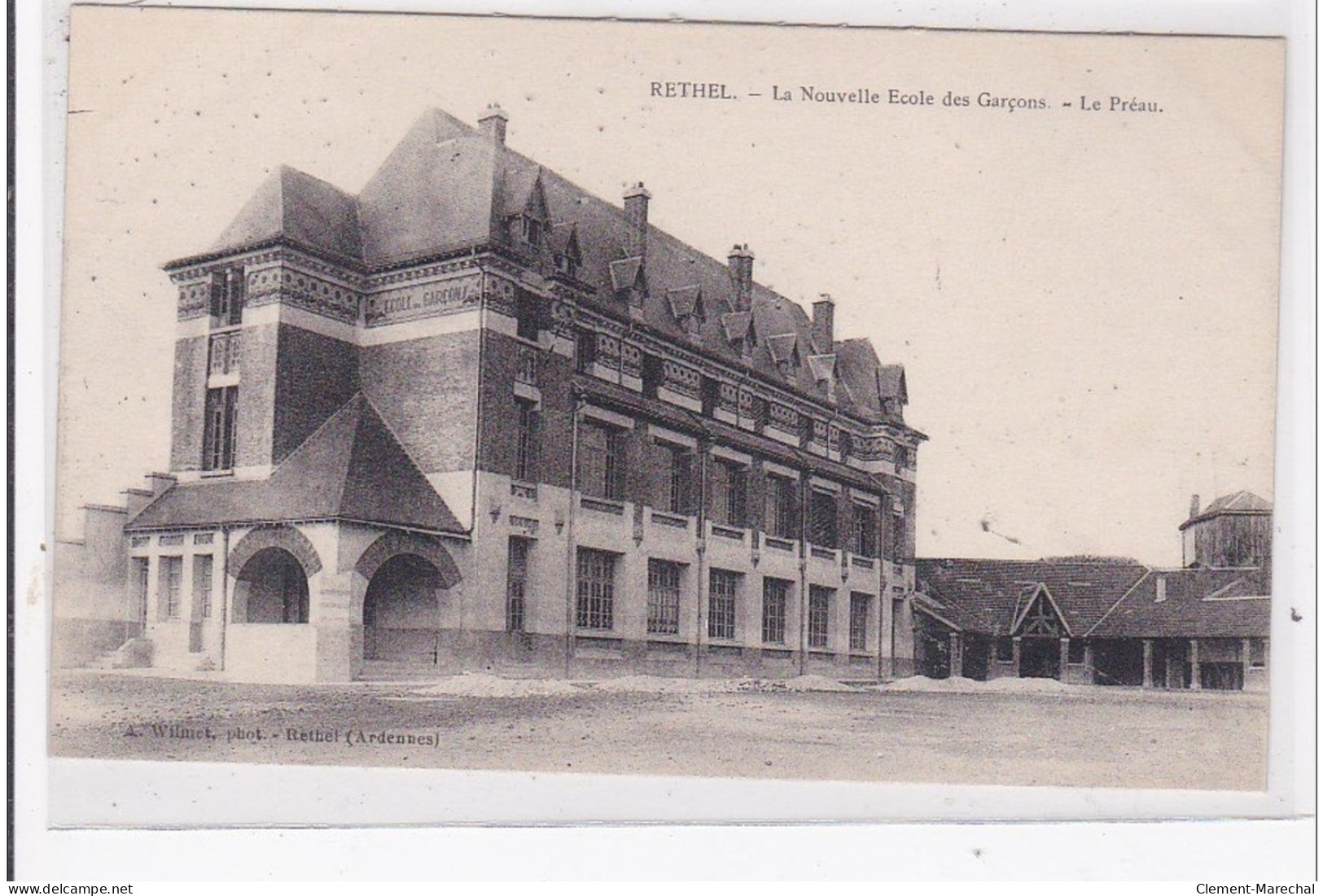 RETHEL : La Nouvelle Ecole Des Garcons, Le Preau - Tres Bon Etat - Rethel