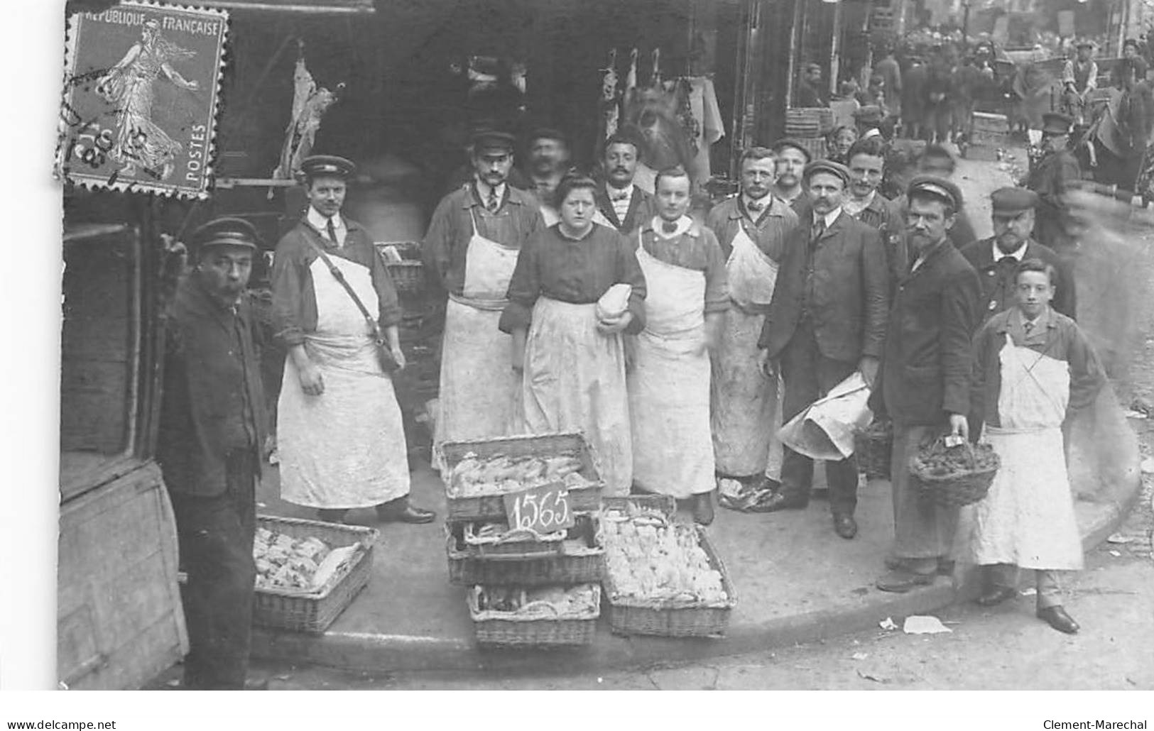 PARIS : Les Halles, Marché, Poulets - Tres Bon Etat - Sonstige & Ohne Zuordnung