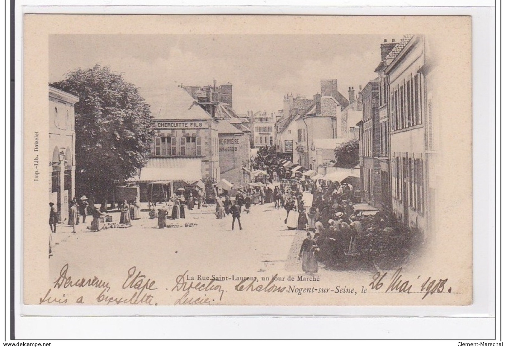 NOGENT-sur-SEINE : La Rue Saint-laurent, Un Jour De Marché - Tres Bon Etat - Nogent-sur-Seine