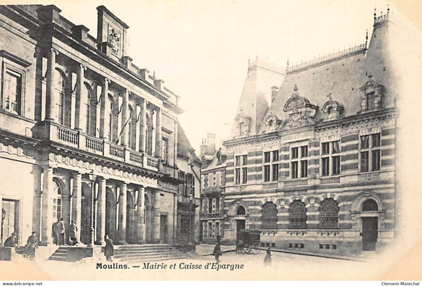 MOULINS : Mairie Et Caisse D'epargne - Tres Bon Etat - Moulins