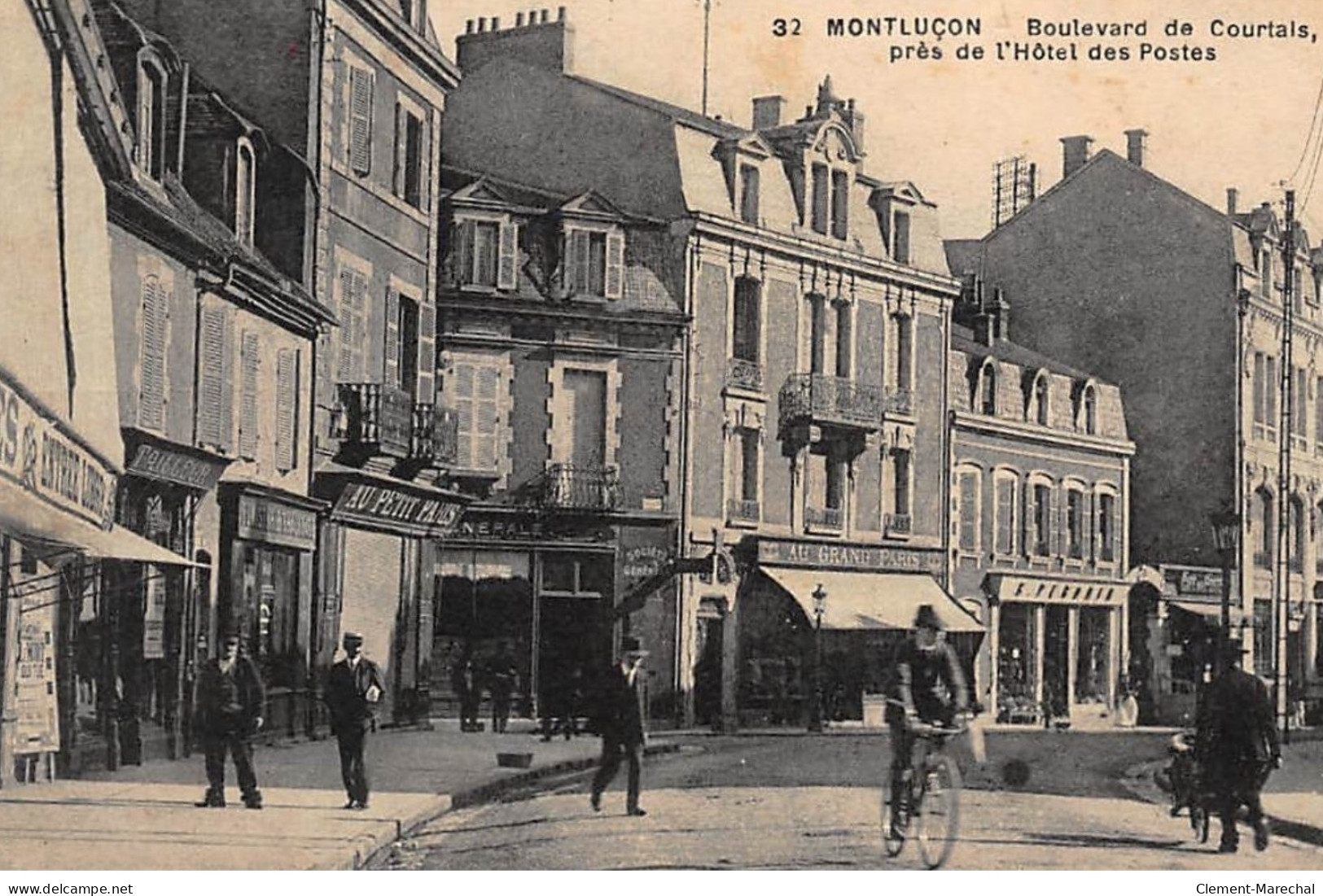 MONTLUCON : Boulevard De Courtais Pres De L'hotel Des Postes - Etat - Montlucon