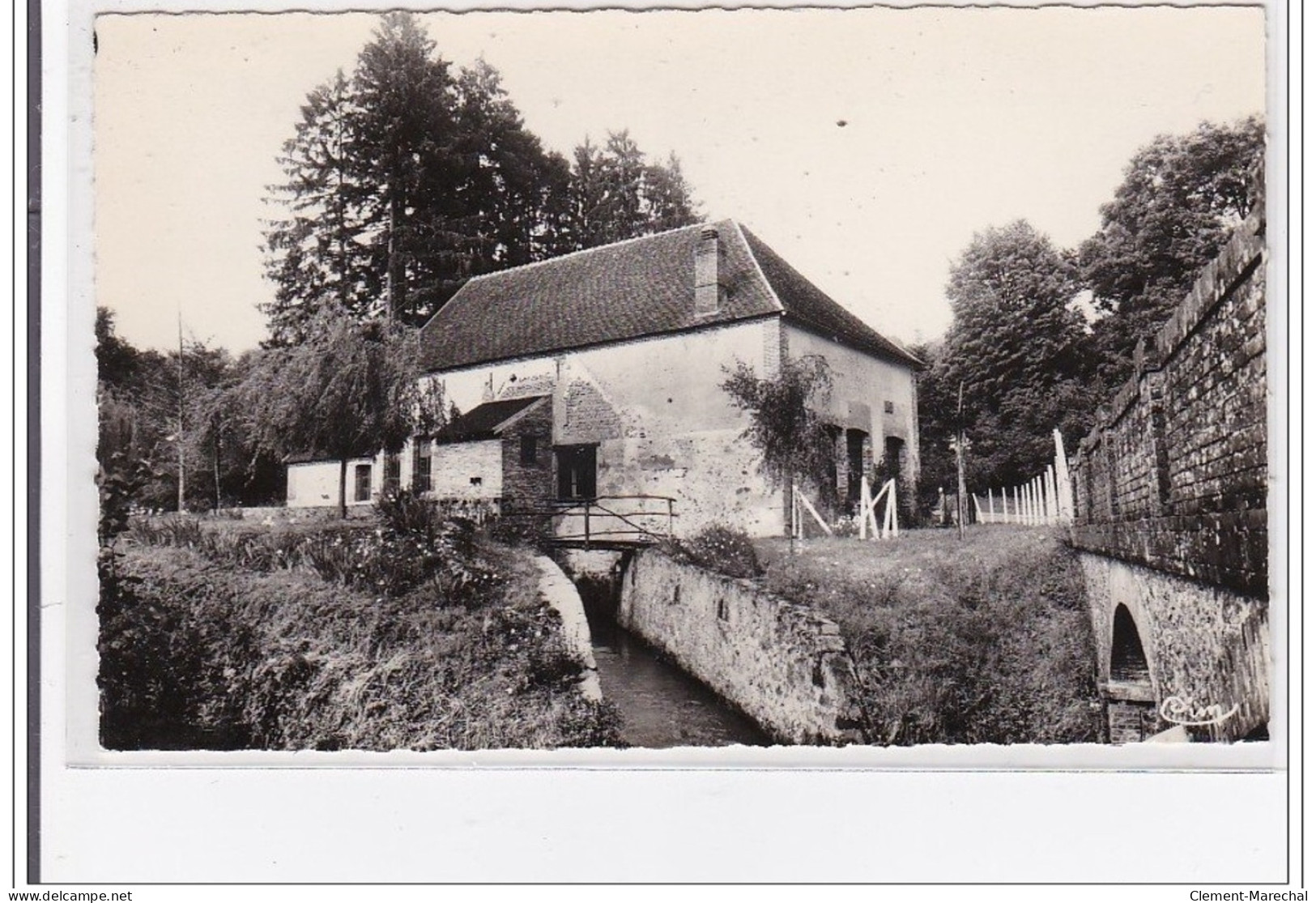 LONGNY-au-PERCHE : La Commauche A Brochard - Tres Bon Etat - Mortagne Au Perche