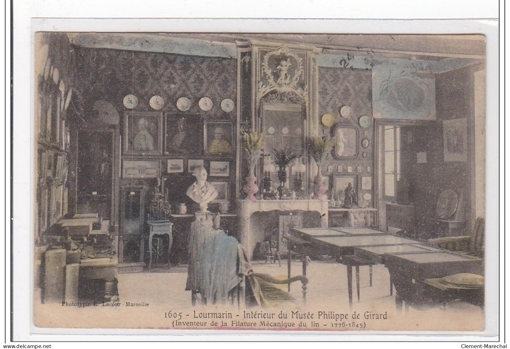LOURMARIN : Intérieur Du Musée Philippe De Girard - Tres Bon Etat - Lourmarin