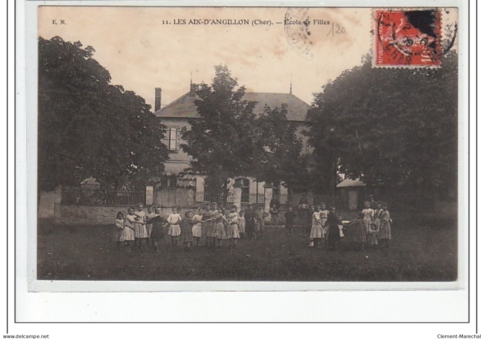 LES AIX D'ANGILLON - Ecole De Filles - Très Bon état - Les Aix-d'Angillon