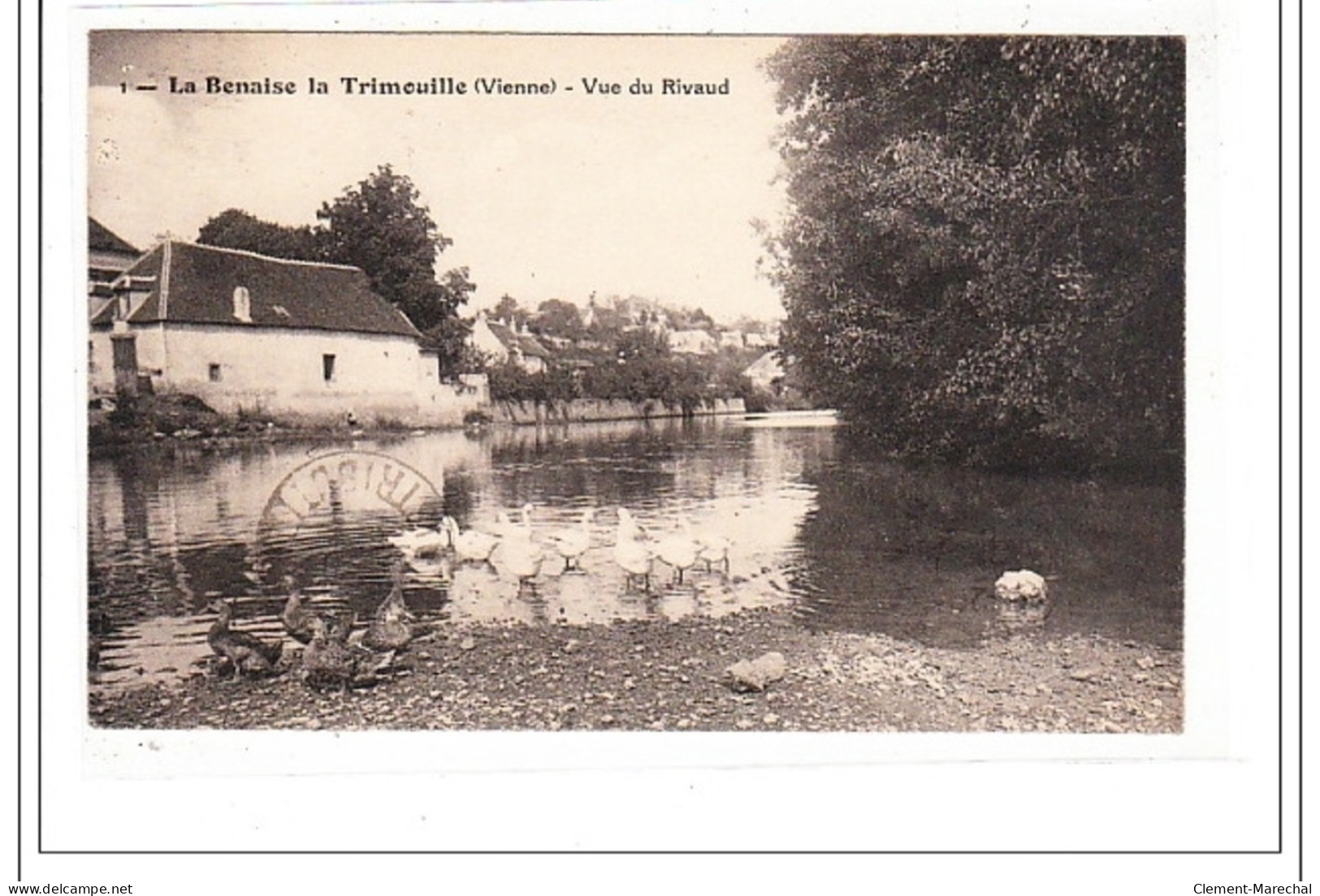 LA BENAISE LA TRIMOUILLE : Vue Du Rivaud - Tres Bon état - Autres & Non Classés