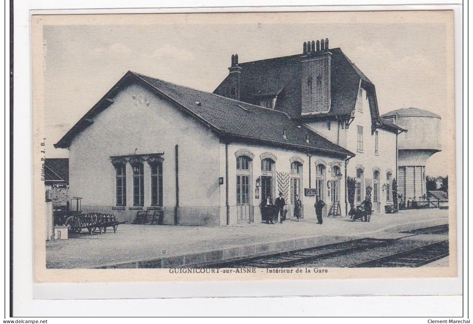 GUIGNICOURT-sur-AISNE : Intérieur De La Gare - Tres Bon Etat - Guise