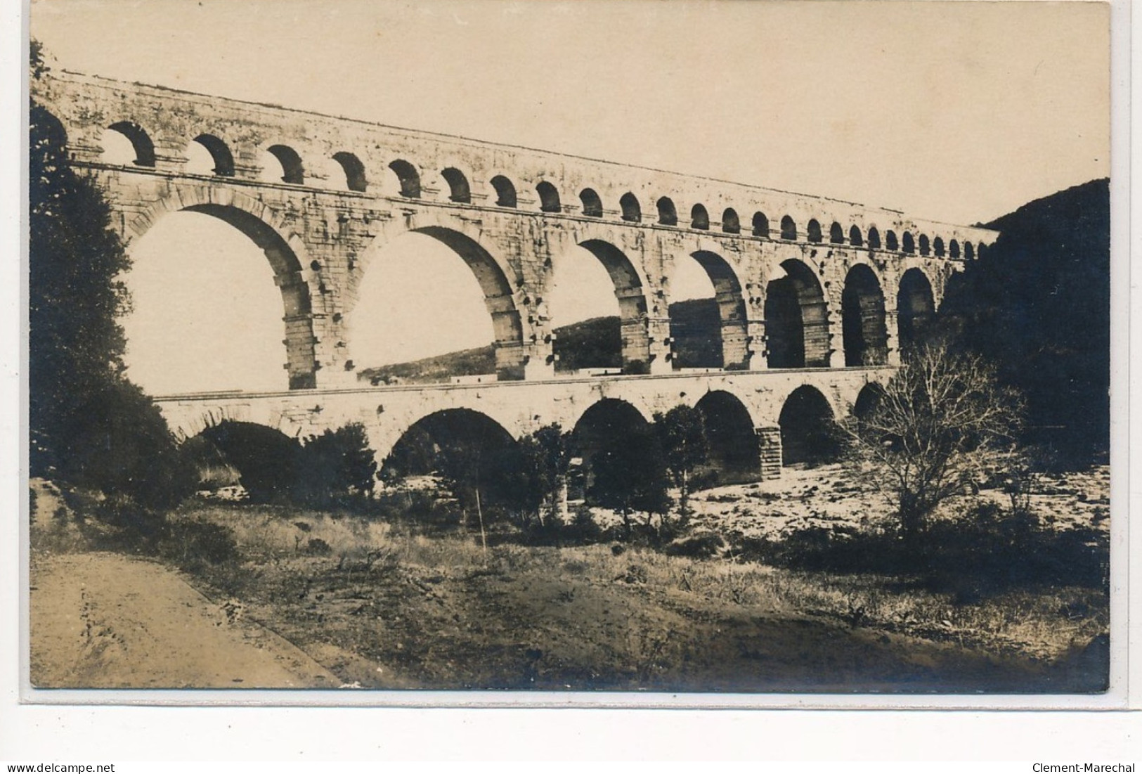 GARD : Pont Du Gard - Tres Bon Etat - Otros & Sin Clasificación