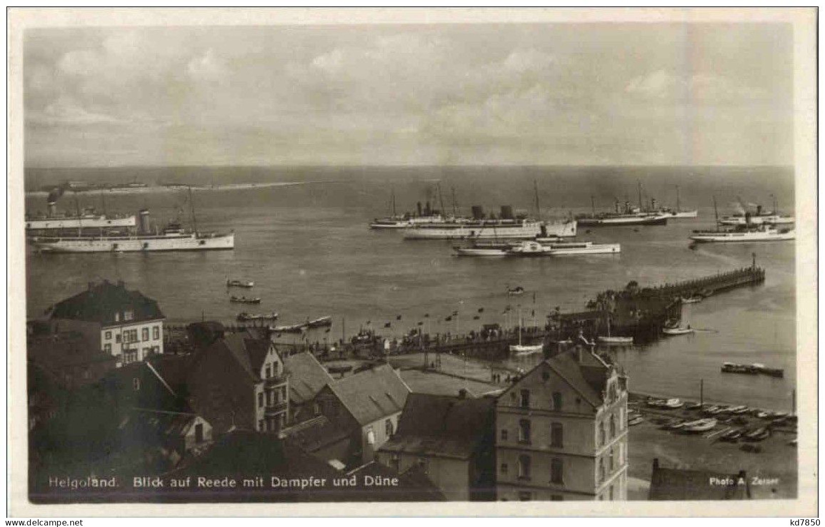 Helgoland - Blick Auf Reede Mit Dampfer - Helgoland