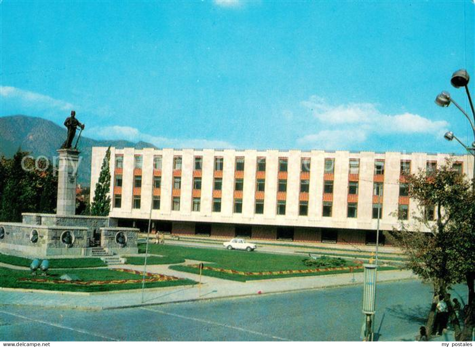 73631547 Sliven Haus Der Partei Denkmal Hadshi Dimitar Sliven - Bulgaria
