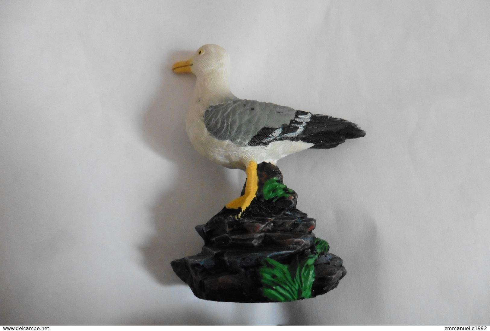 Figurine Objet De Vitrine Oiseau De Mer Goéland Mouette Canard Céramique Ou Résine - Animaux