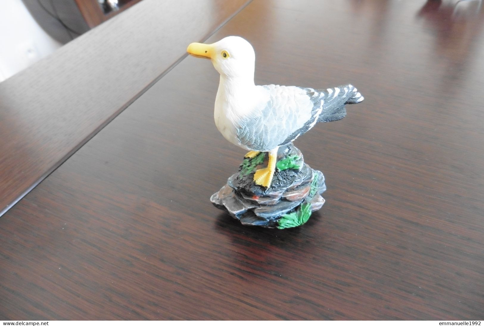 Figurine Objet De Vitrine Oiseau De Mer Goéland Mouette Canard Céramique Ou Résine - Dieren